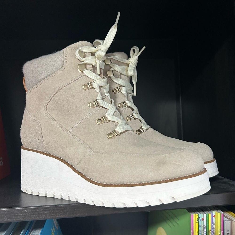 Cole Haan ZERØGRAND City Wedge Hiker Boots – Light Sesame – Size 9.5 – New - Picture 12 of 16